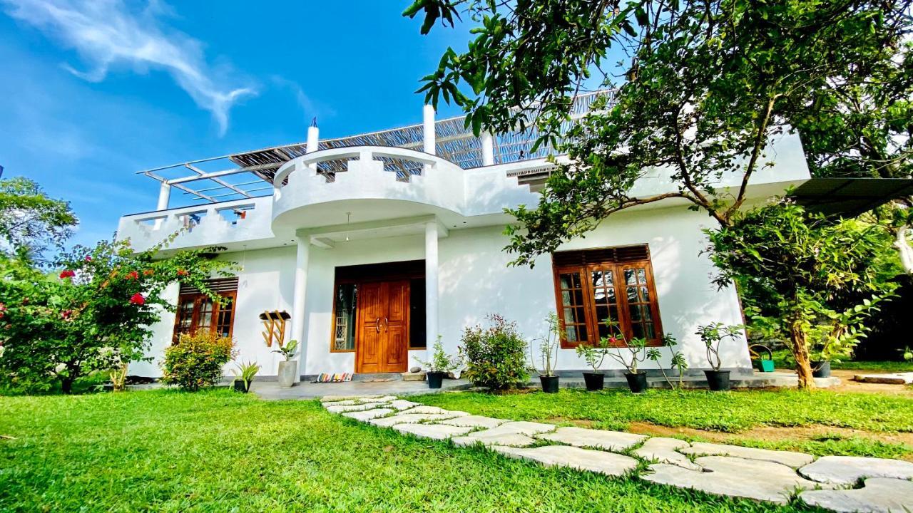 فندق Madiha Surf House Lanka ماتارا المظهر الخارجي الصورة